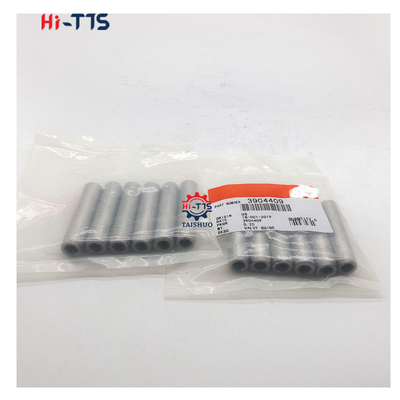 6BT B5.9 6D102 ディーゼルエンジンの部品 バルブガイド 3904408 3904409
