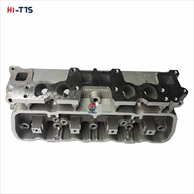 シリンダーヘッド 11040-FY501 自動車スペアパーツ K21/K25 ディーゼルエンジン