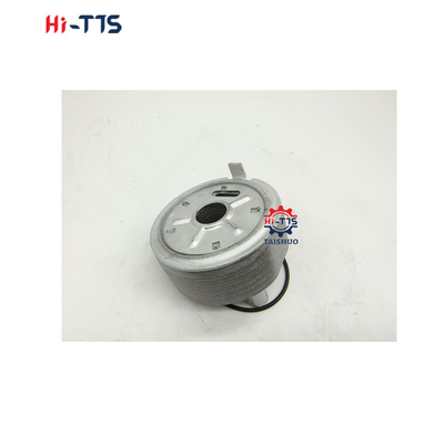 高品質の自動車部品 ニッサン用のエンジンオイルクーラー 21305-5M301 213055M301