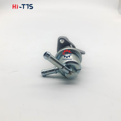 16285-52030 16241-52030 16241-52032 燃料ポンプエンジン V1305 V1505 D1105 掘削機 トラクター